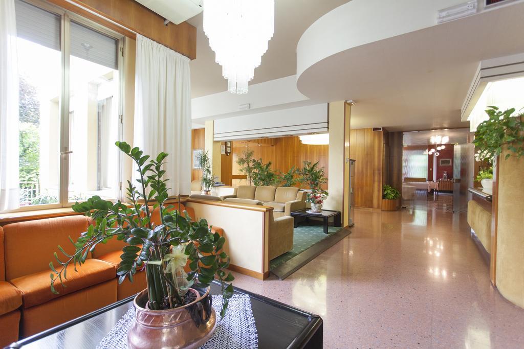 Tabiano Terme Hotel Rossini מראה חיצוני תמונה